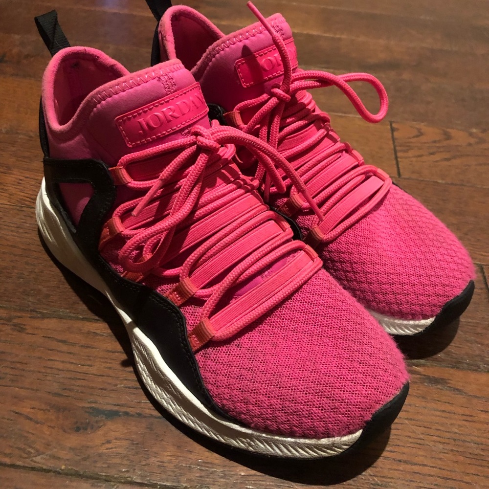 Youth size 5 Air Jordan hot pink/black